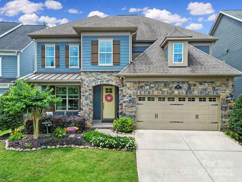 Single Family Residence in Fort Mill SC 998 Emory Lane.jpg