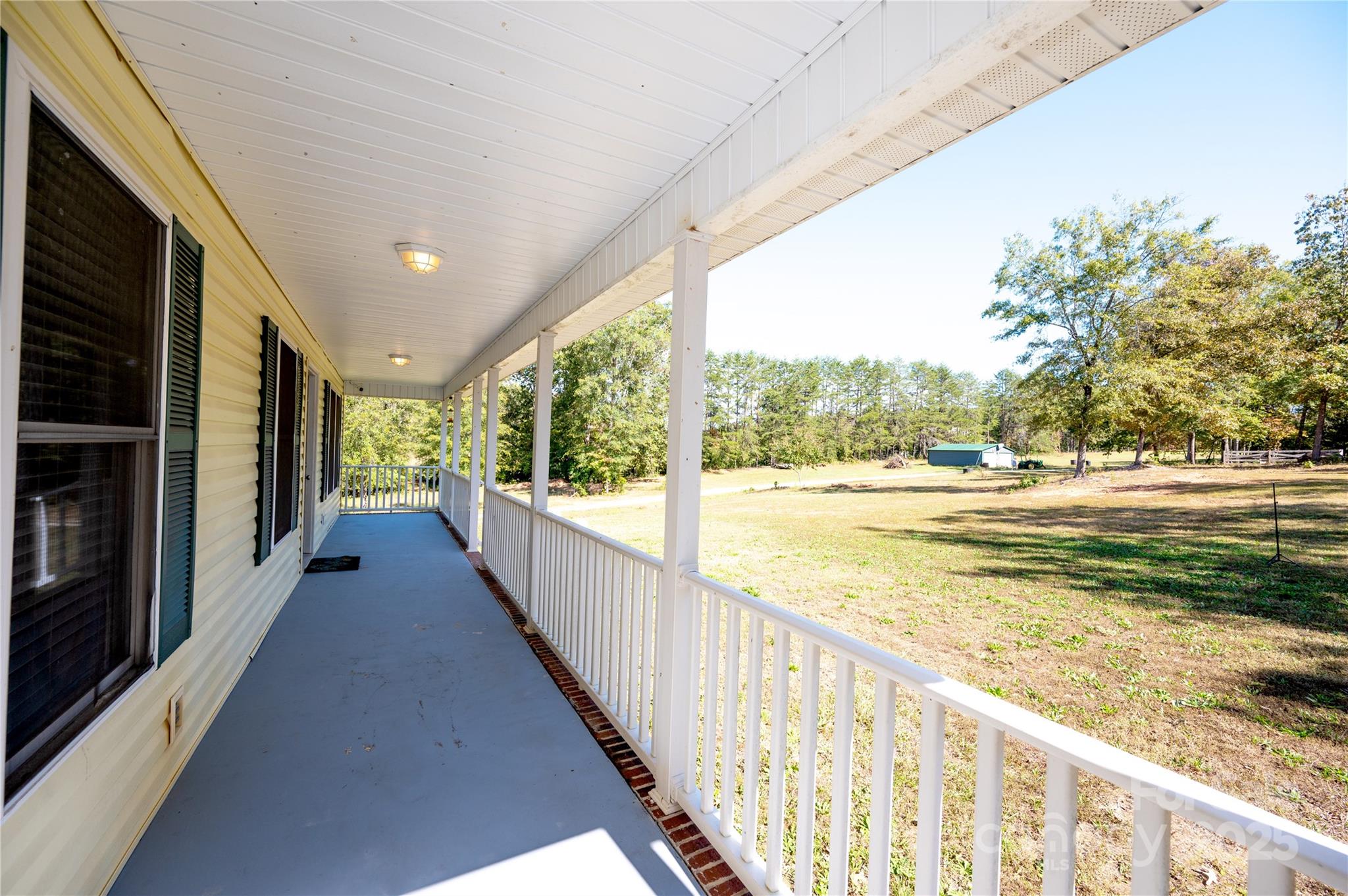 Single Family Residence in Hickory Grove SC 3330 Clinzo Feemster Road 19.jpg