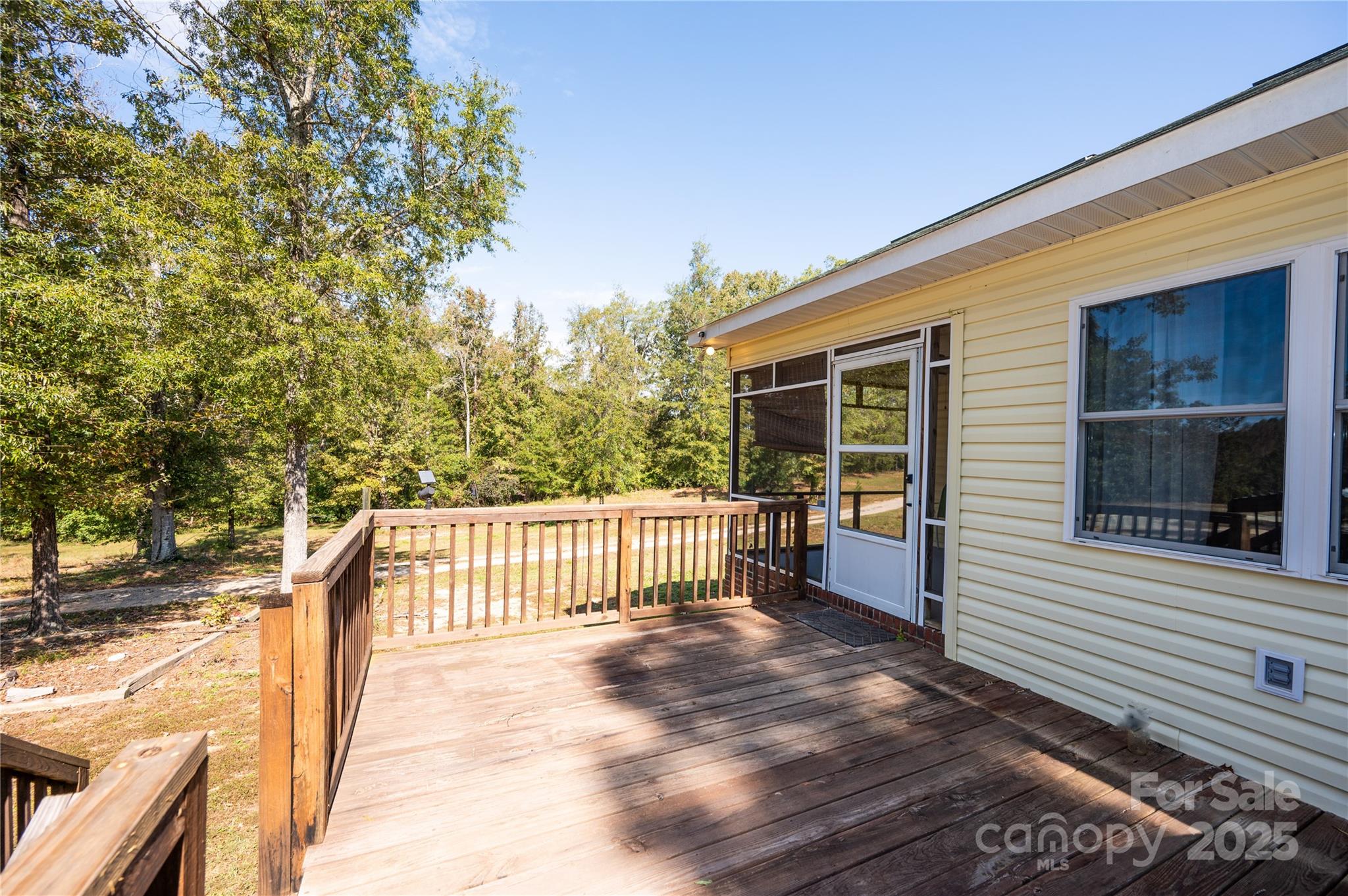 Single Family Residence in Hickory Grove SC 3330 Clinzo Feemster Road 18.jpg