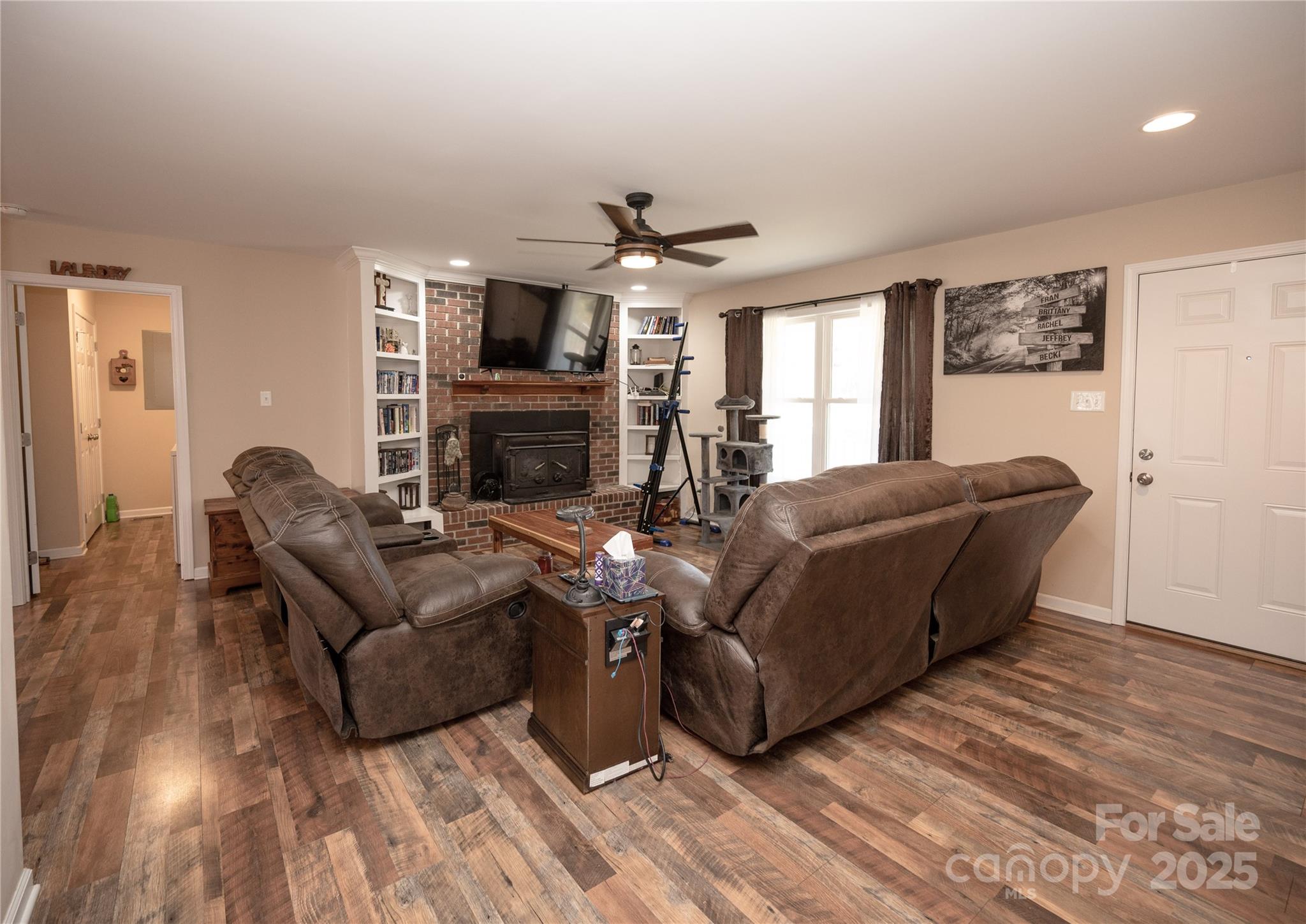 Single Family Residence in Hickory Grove SC 3330 Clinzo Feemster Road 7.jpg