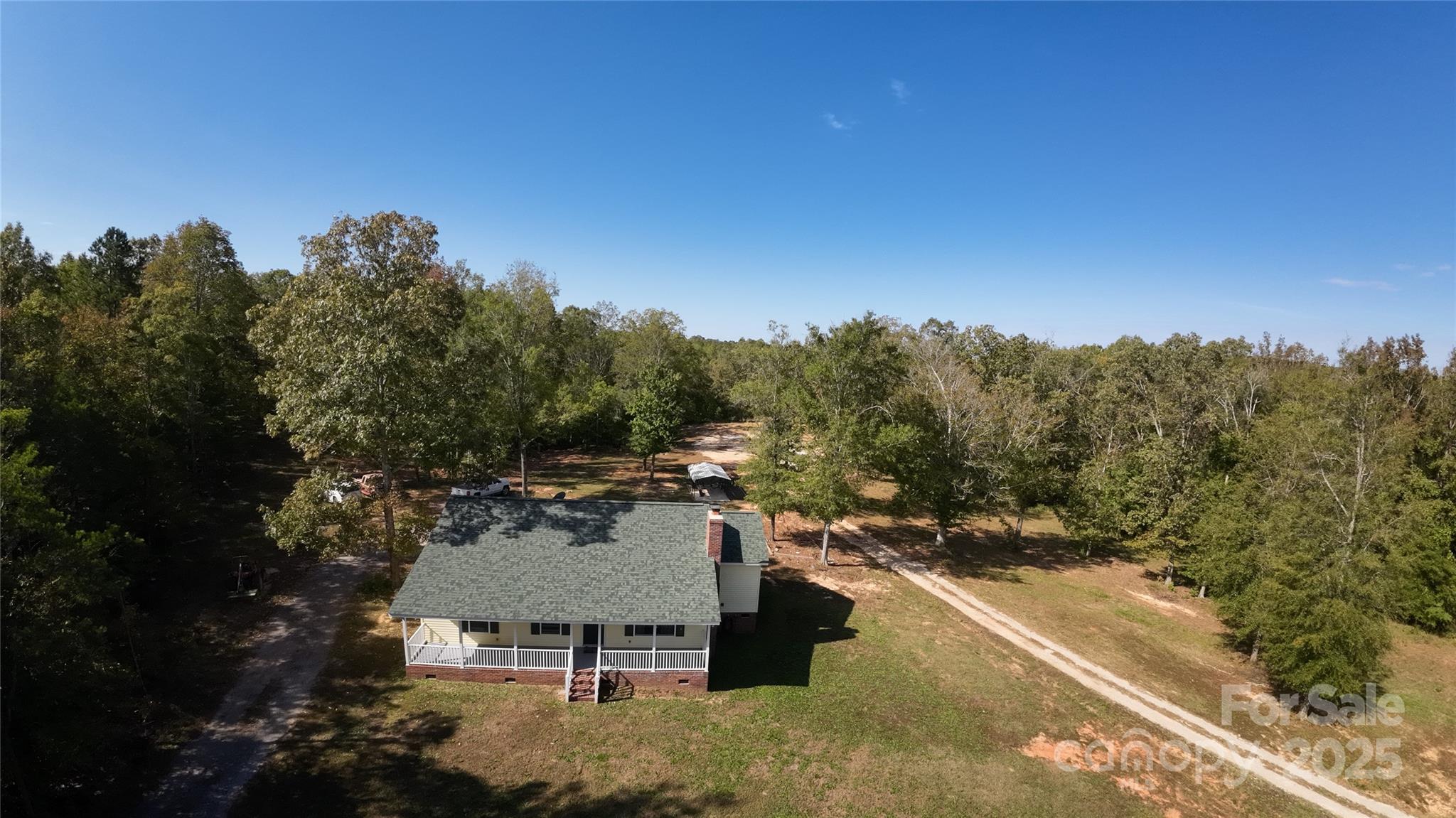 Single Family Residence in Hickory Grove SC 3330 Clinzo Feemster Road 2.jpg