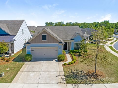 Single Family Residence in Fort Mill SC 804 Birdsong Way.jpg
