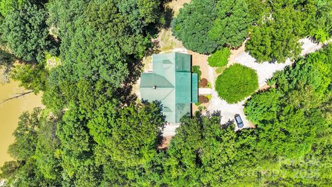 Single Family Residence in Blacksburg SC 210 Big Rock Road.jpg