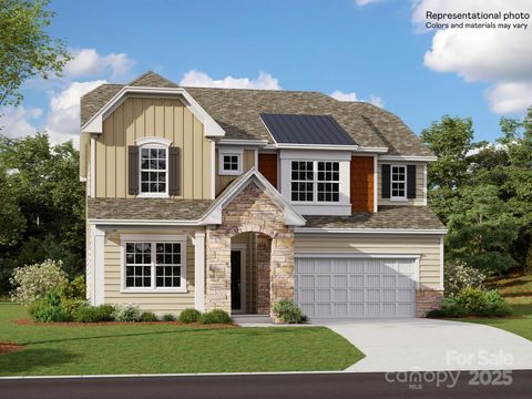 Single Family Residence in Fort Mill SC 4633 Potters Wheel Drive.jpg