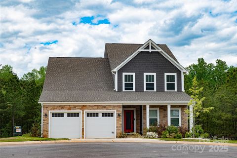 Single Family Residence in Lancaster SC 10100 Jack Nicklaus Drive.jpg