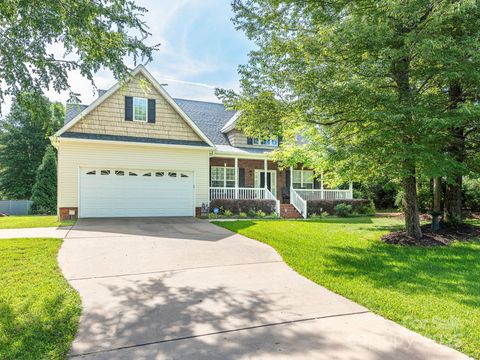 Single Family Residence in Lancaster SC 3697 Travertine Drive.jpg