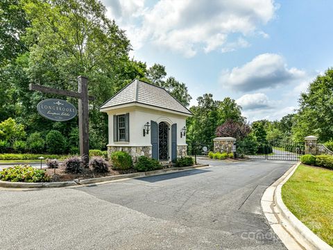  in Fort Mill SC 7453 Barrington Ridge Drive.jpg