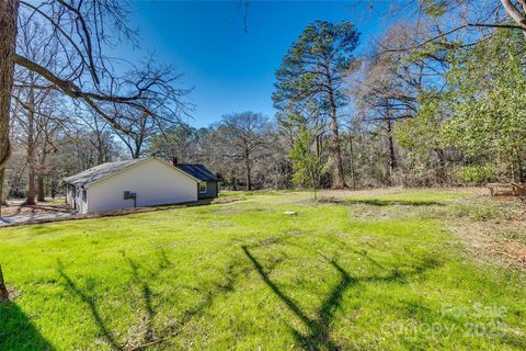 Single Family Residence in Lancaster SC 2478 Stribling Circle 31.jpg