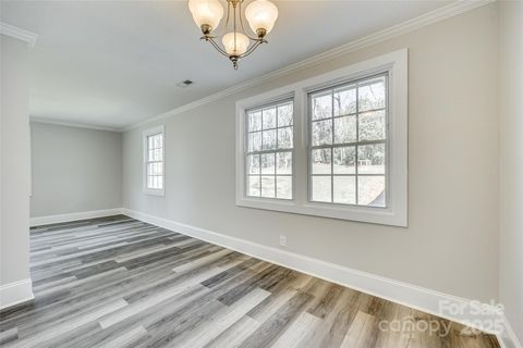 Single Family Residence in Lancaster SC 2478 Stribling Circle 8.jpg