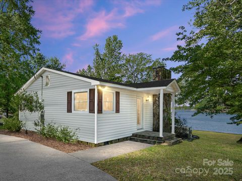 Single Family Residence in Charlotte NC 17835 Terryglass Lane.jpg