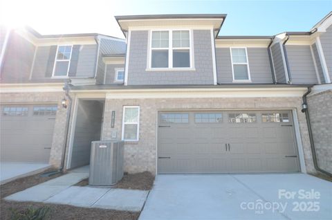 Townhouse in Concord NC 1819 Teachers House Road.jpg
