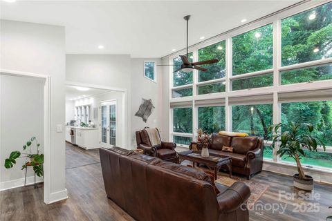 Single Family Residence in Lancaster SC 981 Sherwood Circle 18.jpg