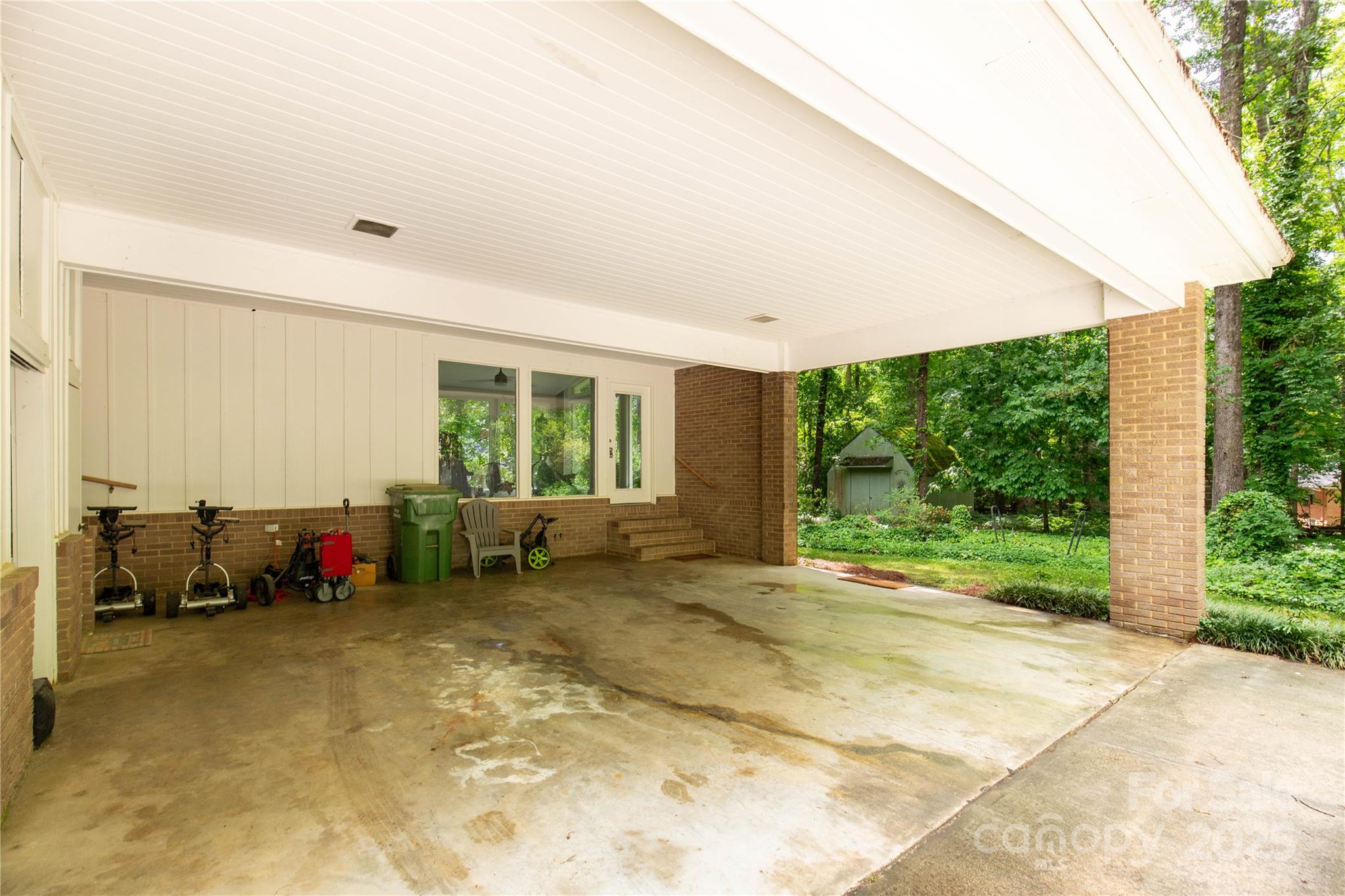 Single Family Residence in Lancaster SC 981 Sherwood Circle 40.jpg