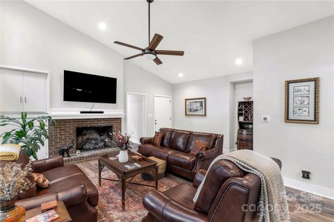 Single Family Residence in Lancaster SC 981 Sherwood Circle 17.jpg