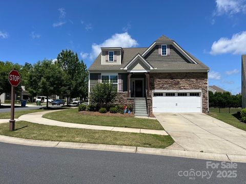 Single Family Residence in Fort Mill SC 1605 Appledale Court #116.jpg