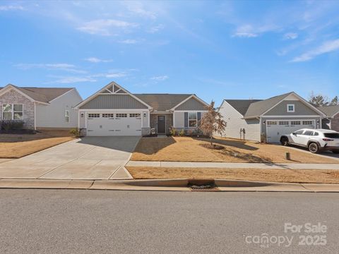 Single Family Residence in Lancaster SC 609 Grandiflora Avenue.jpg