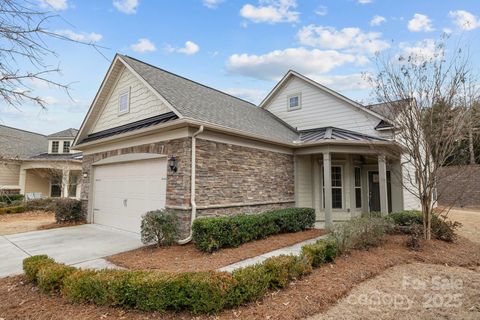 Single Family Residence in Fort Mill SC 250 Cherry Tree Drive.jpg