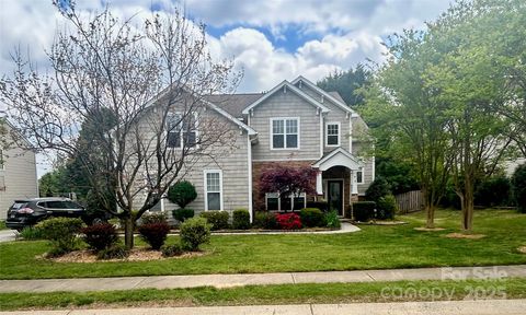 Single Family Residence in Waxhaw NC 1418 Lonan Drive.jpg