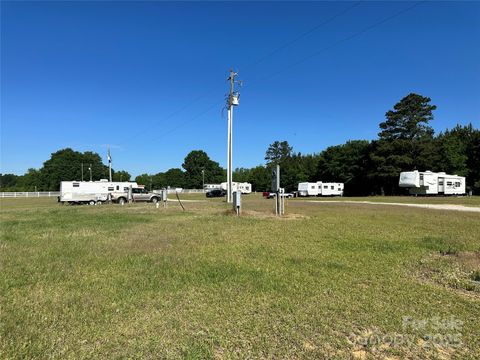 Unimproved Land in Chesterfield SC 3140 Hwy 742 Highway.jpg