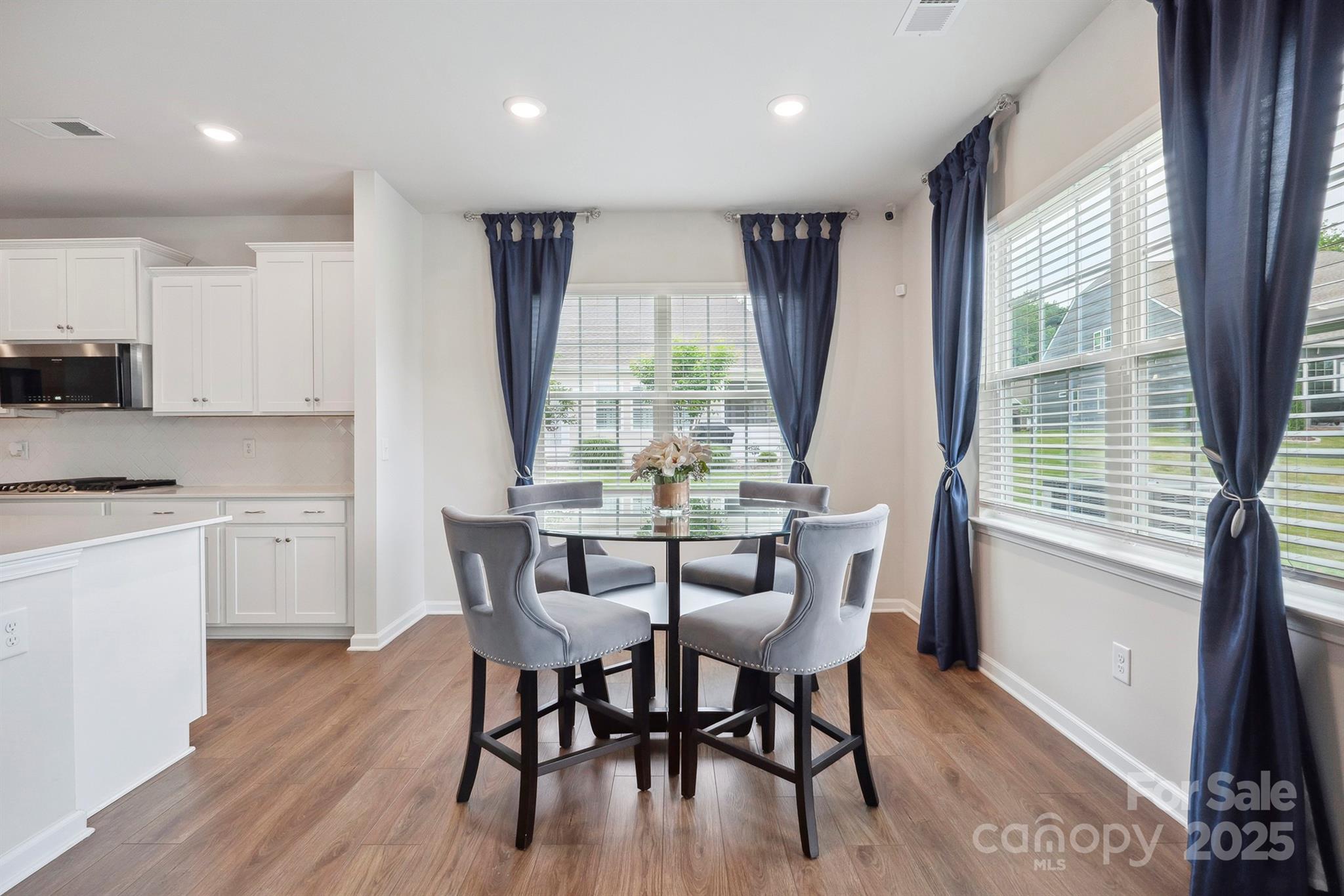 Single Family Residence in Fort Mill SC 4015 Havenport Circle 3.jpg