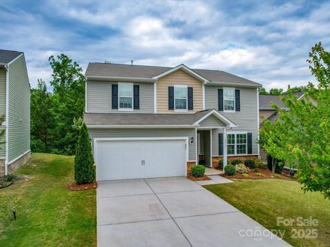 Single Family Residence in Indian Land SC 2037 Christopher Wood Court.jpg