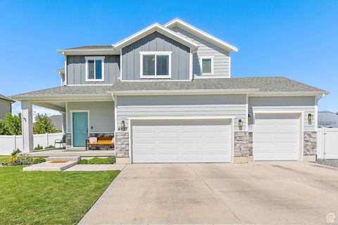 Single Family Residence in Eagle Mountain UT 4857 N GOOSEFOOT DR.jpg