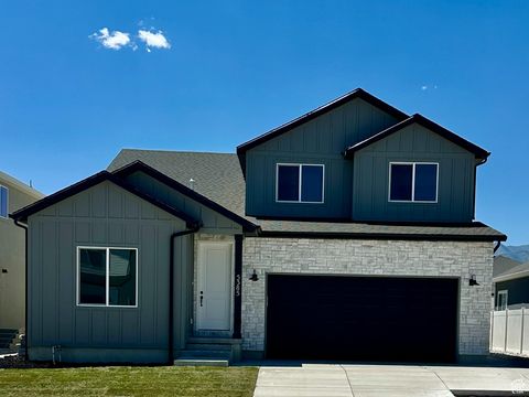 Single Family Residence in Eagle Mountain UT 5472 N ORVILLE ST #519.jpg