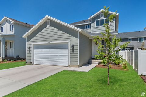 Single Family Residence in Eagle Mountain UT 4755 E SILVER MOON DR.jpg