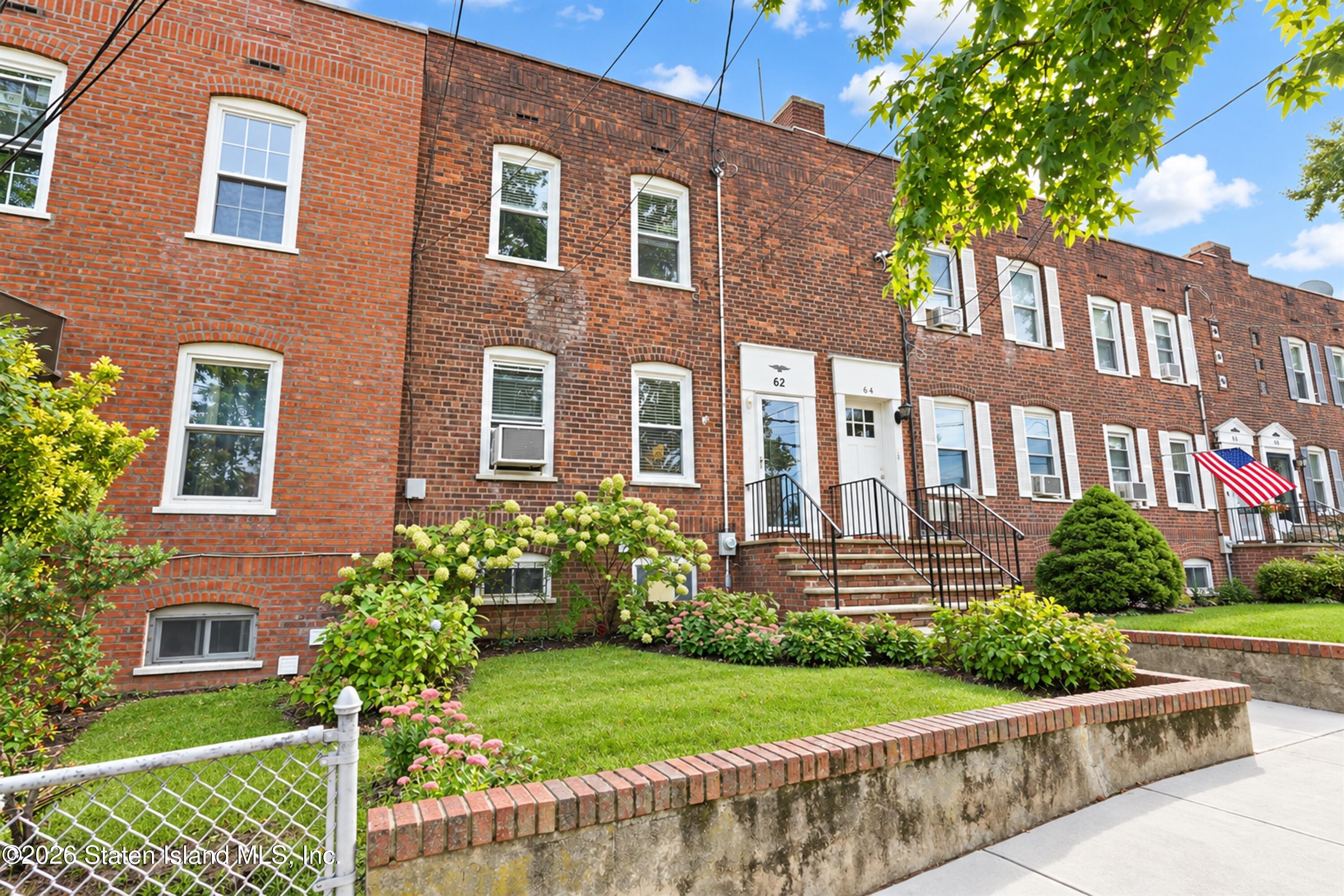 62 Arnold St, Staten Island, NY 10301 photo