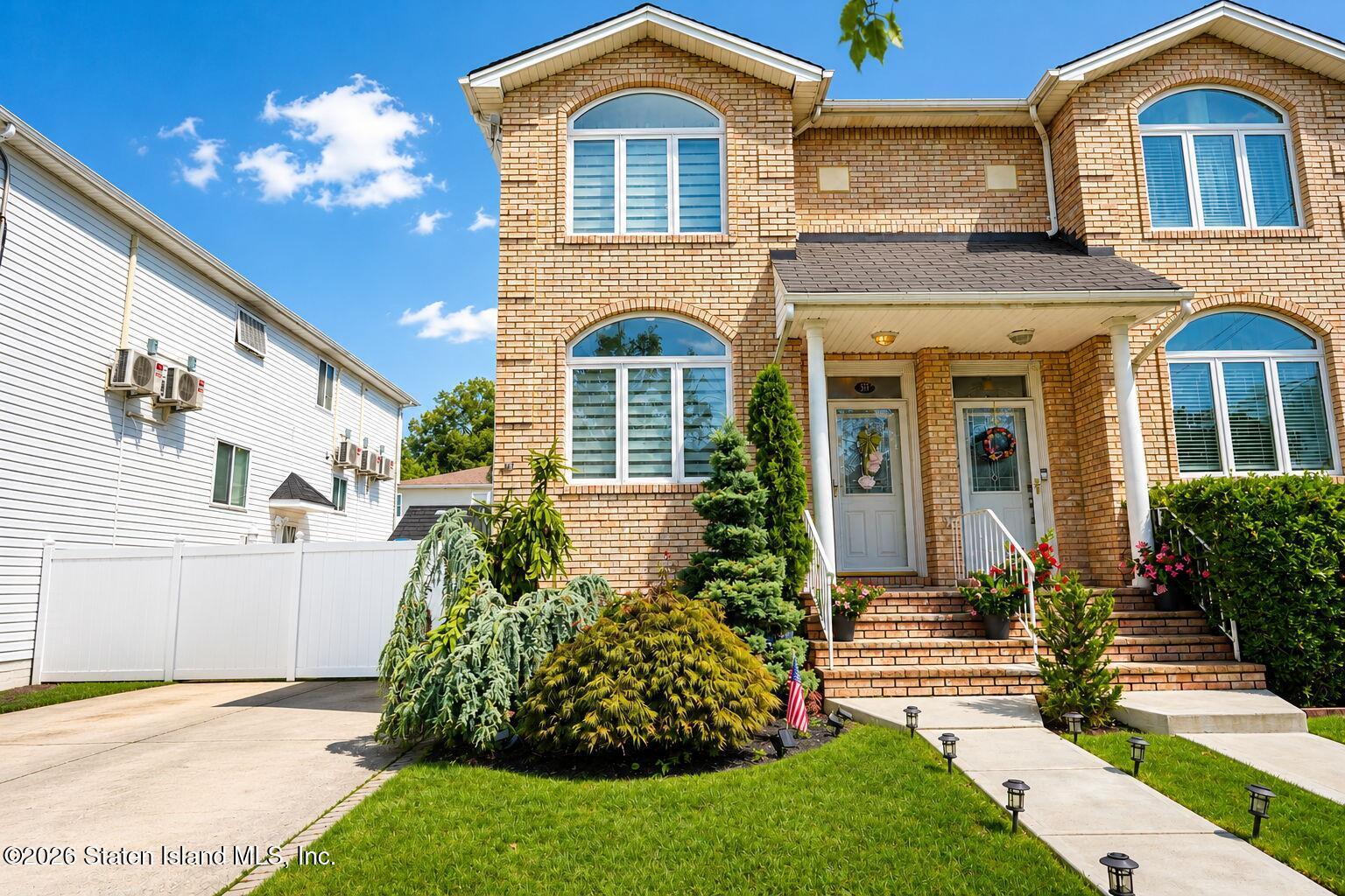 31 Jumel St, Staten Island, NY 10308 photo