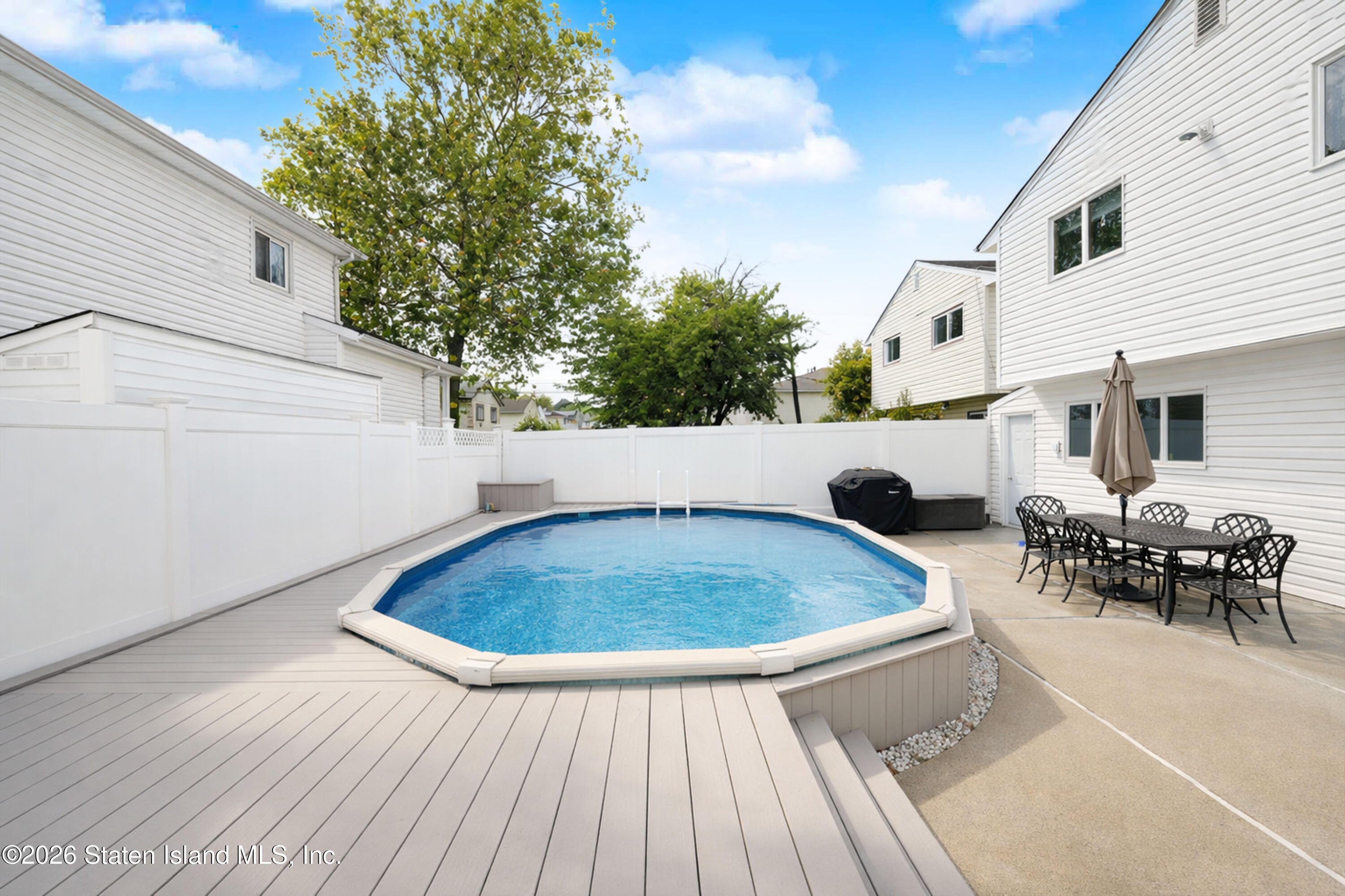 142 Merrill Ave, Staten Island, NY 10314 photo