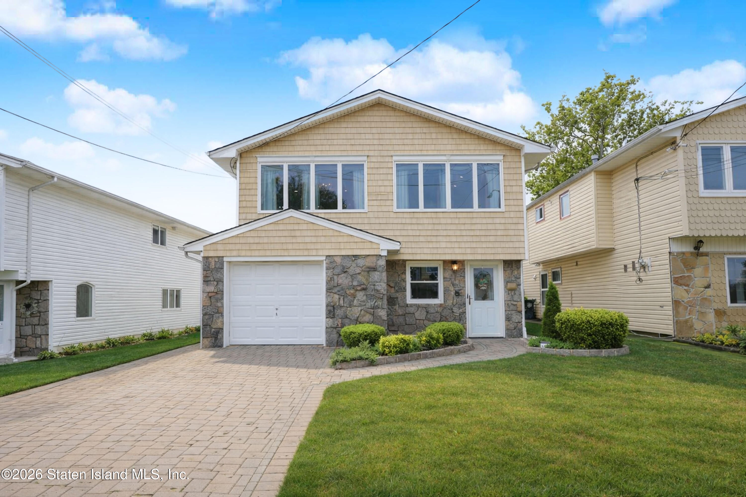142 Merrill Ave, Staten Island, NY 10314 photo