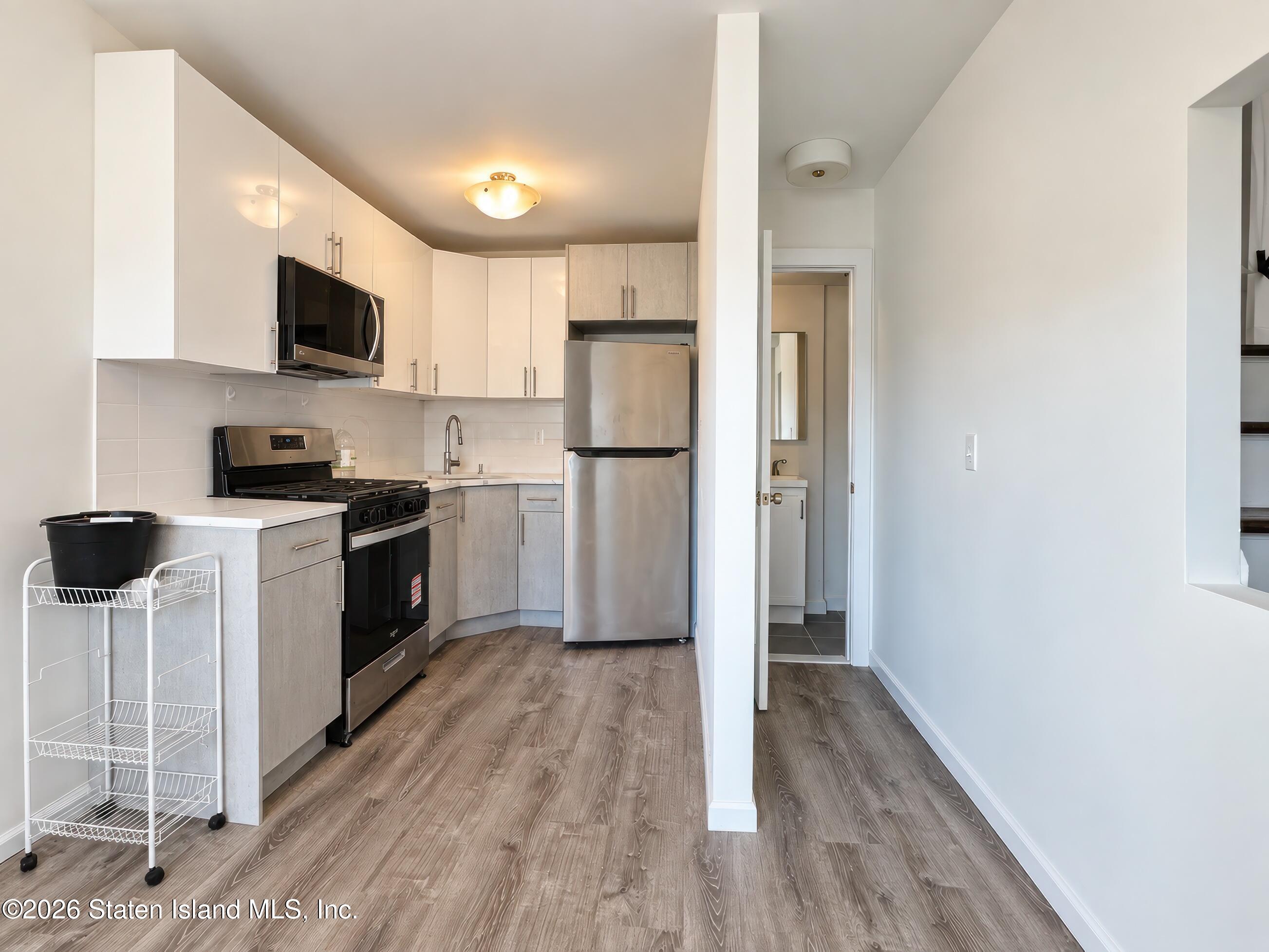 433 Hanover Ave, Staten Island, NY 10304 photo