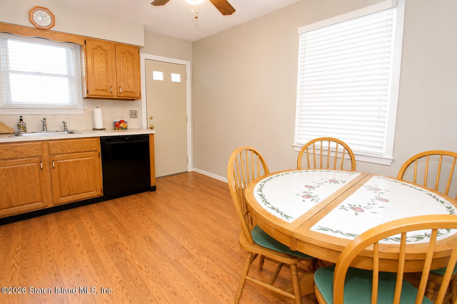 133 Corbin Ave, Staten Island, NY 10308 photo