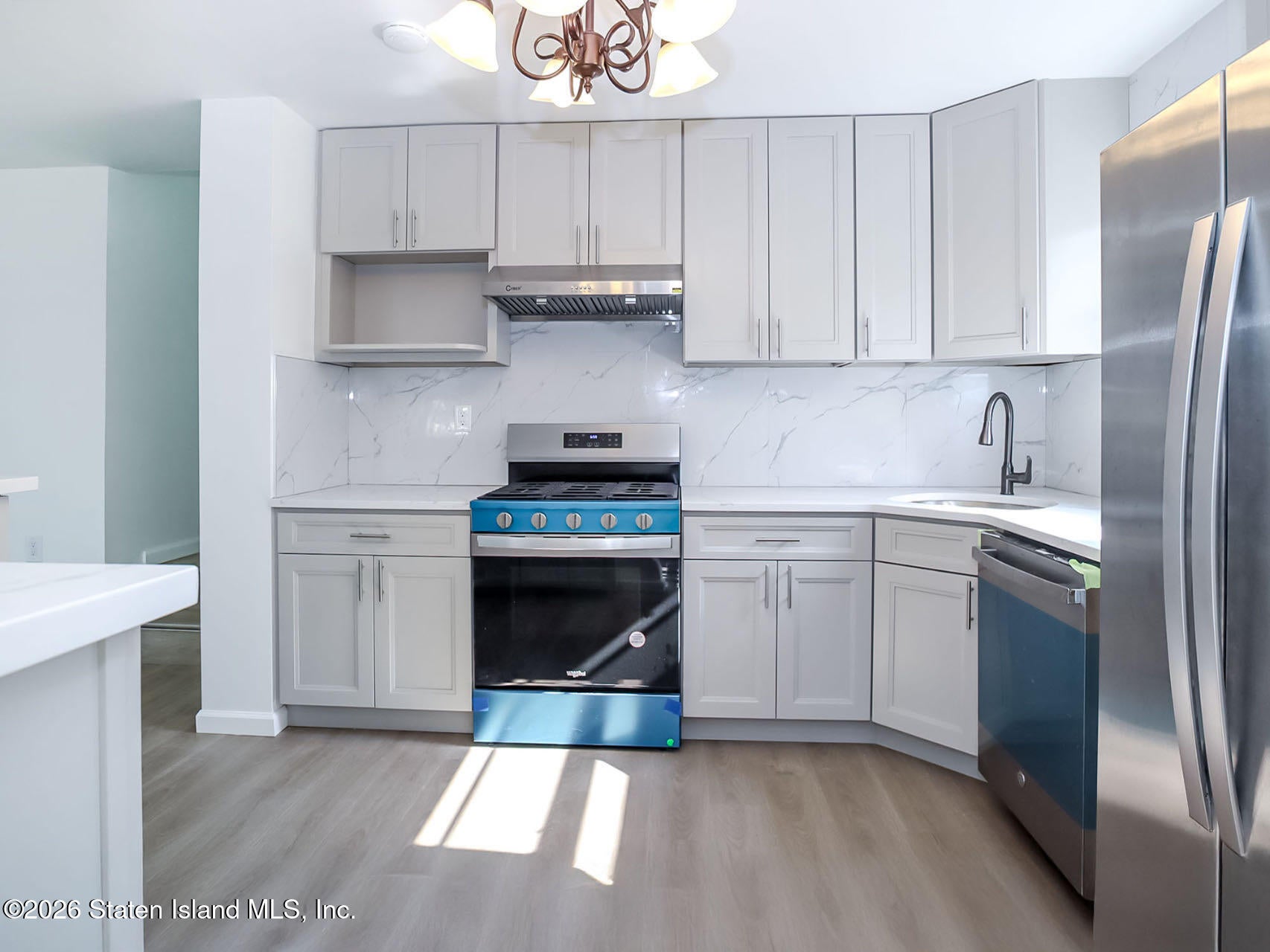 478 Leverett Ave, Staten Island, NY 10308 photo