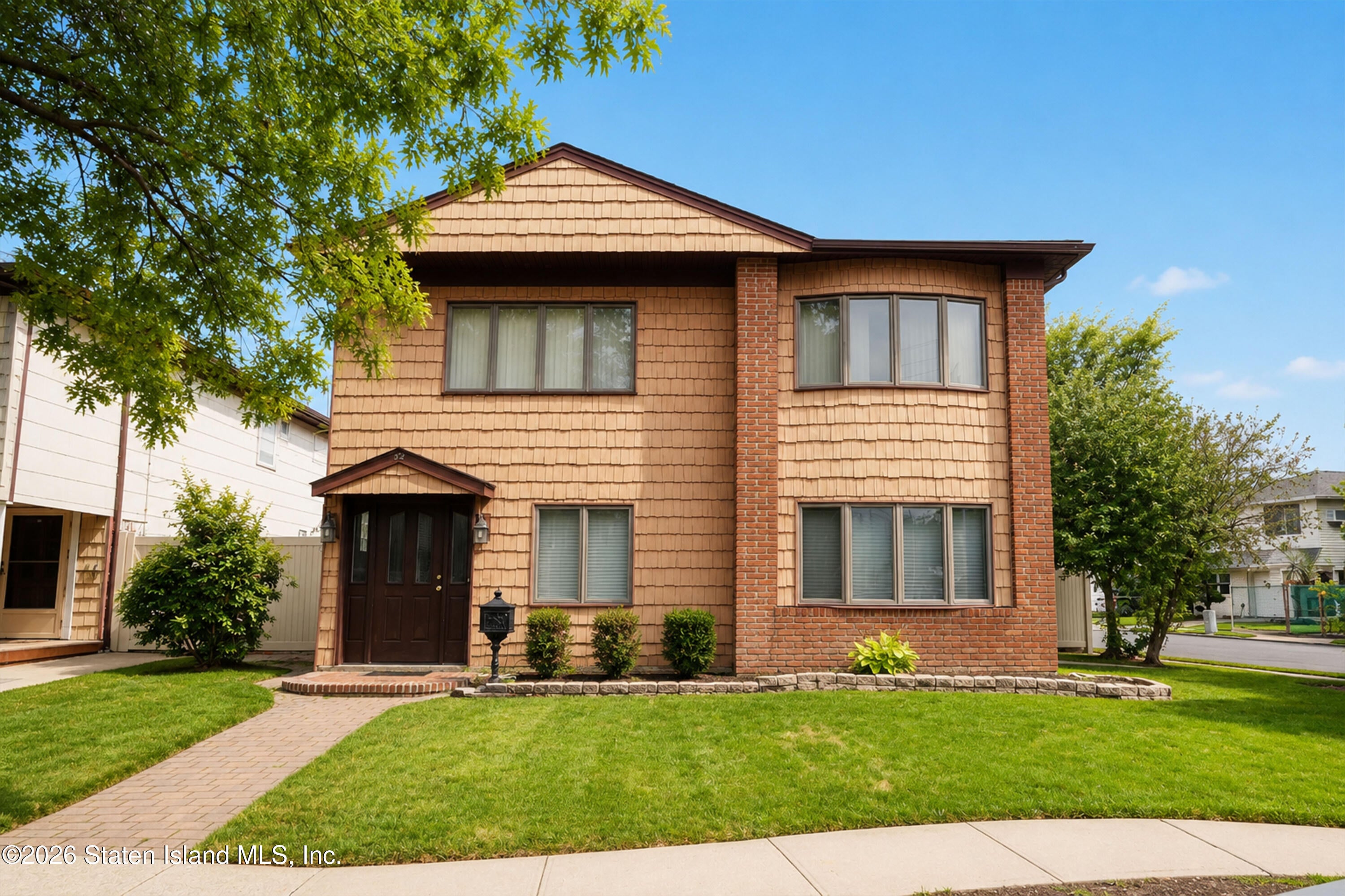 522 Arlene St, Staten Island, NY 10314