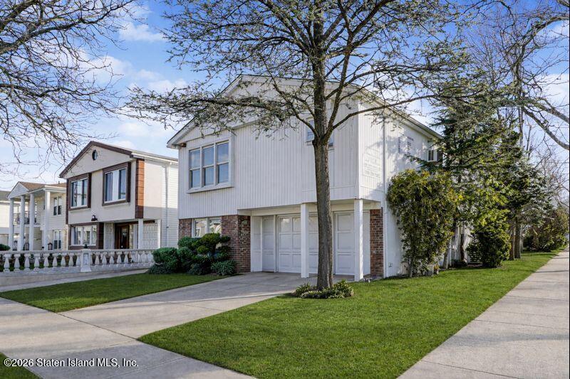 271 Kelly Blvd, Staten Island, NY 10314 photo