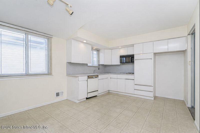 271 Kelly Blvd, Staten Island, NY 10314 photo