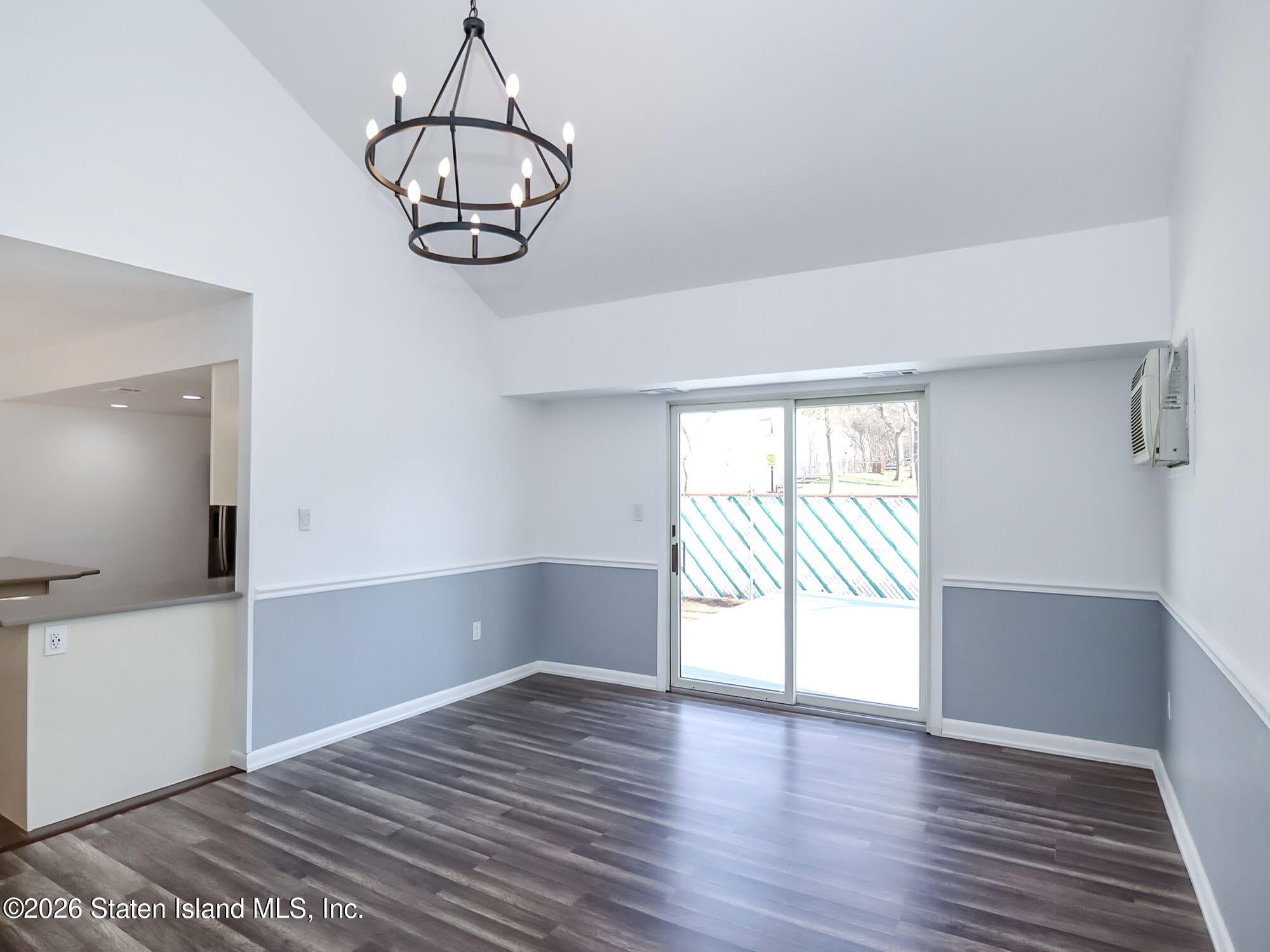 115 Hampton Grn, Staten Island, NY 10312 photo