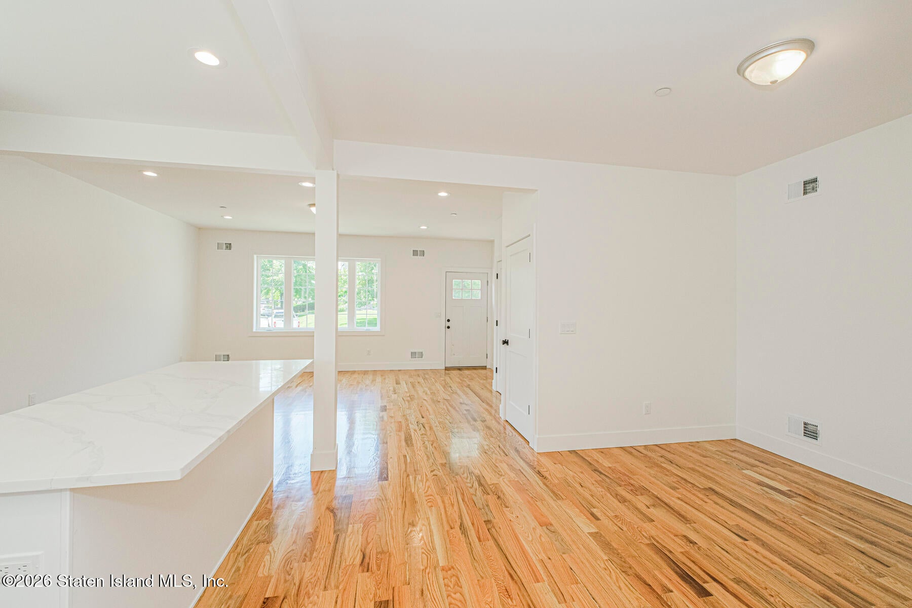 4691 Amboy Rd, Staten Island, NY 10312 photo