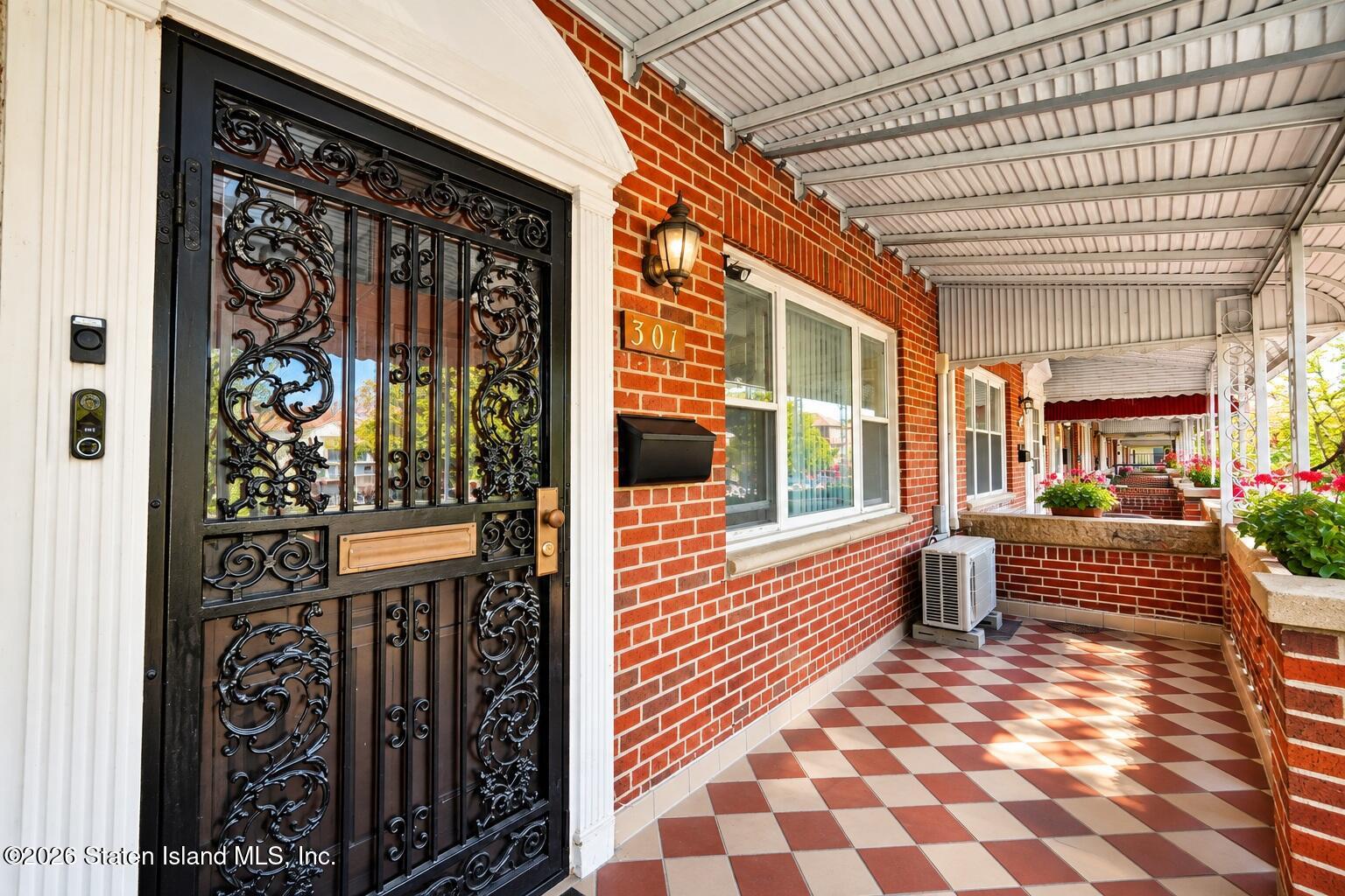 301 Bay 10 St, Brooklyn, NY 11228 photo