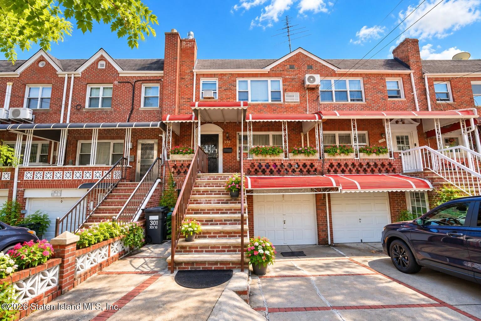 301 Bay 10 St, Brooklyn, NY 11228