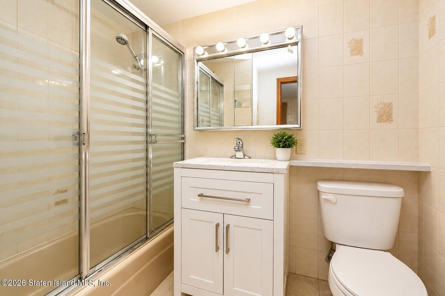 301 Bay 10 St, Brooklyn, NY 11228 photo