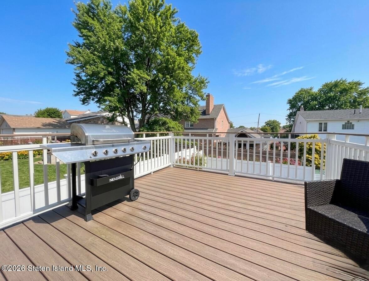 273 Nashville St, Staten Island, NY 10307 photo