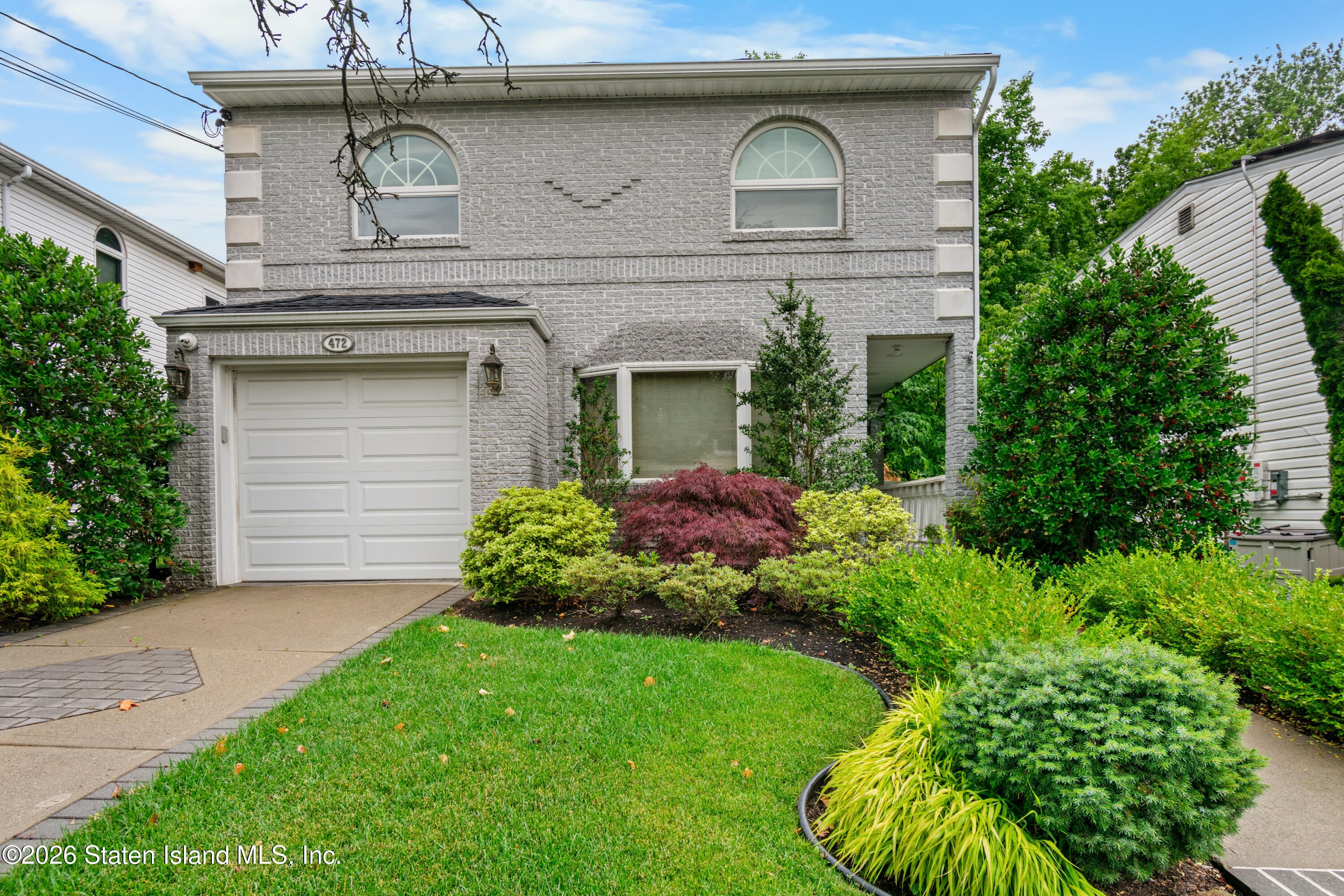 472 Mountainview Ave, Staten Island, NY 10314