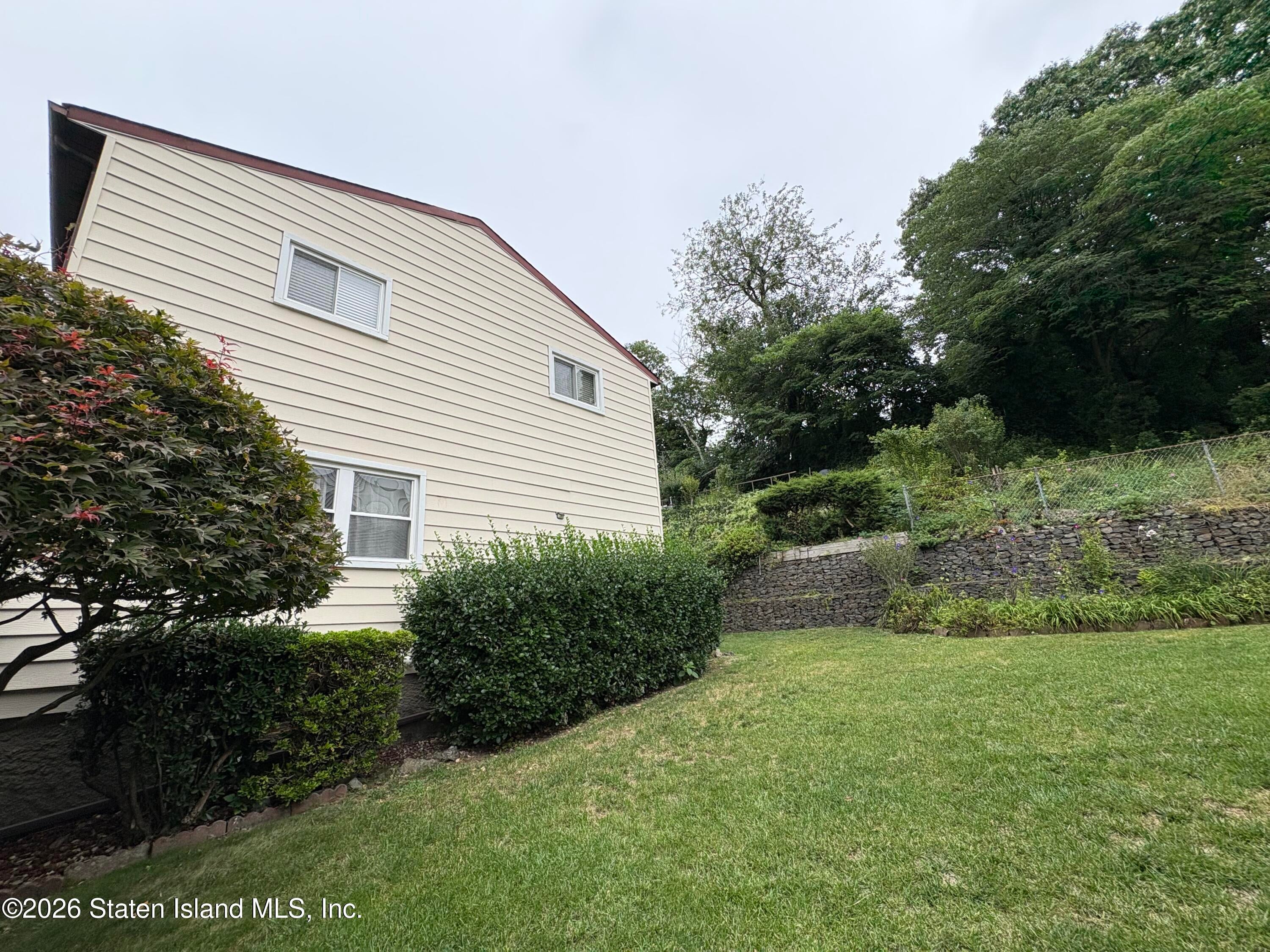 51 Nixon Ave, Staten Island, NY 10304 photo