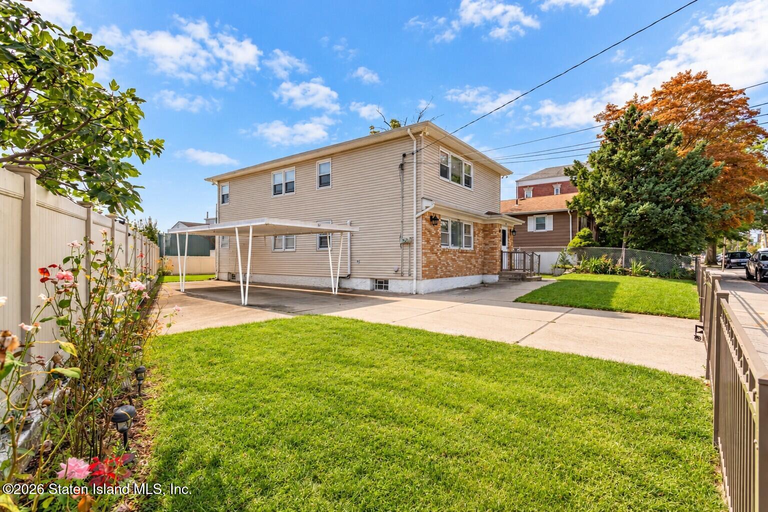 94 Cedar Ave, Staten Island, NY 10305 photo