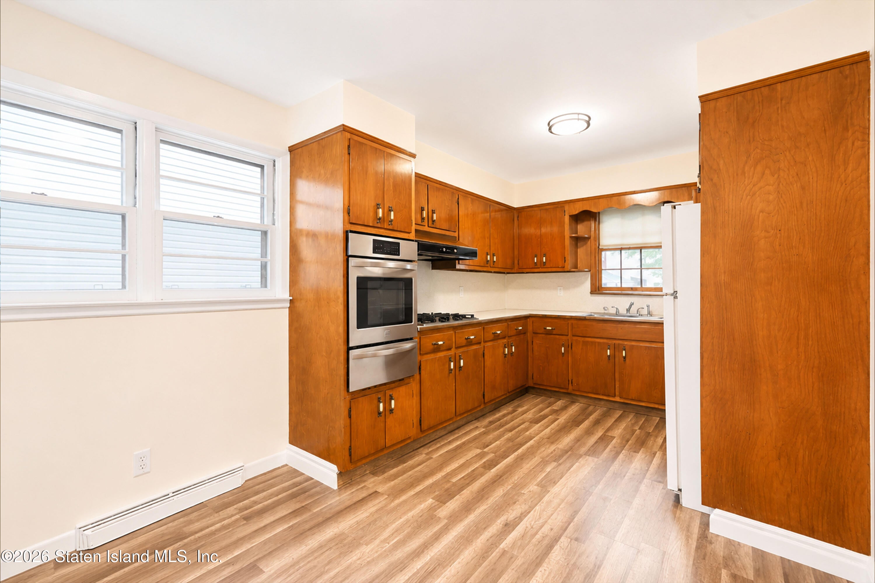 381 Willowbrook Rd, Staten Island, NY 10314 photo