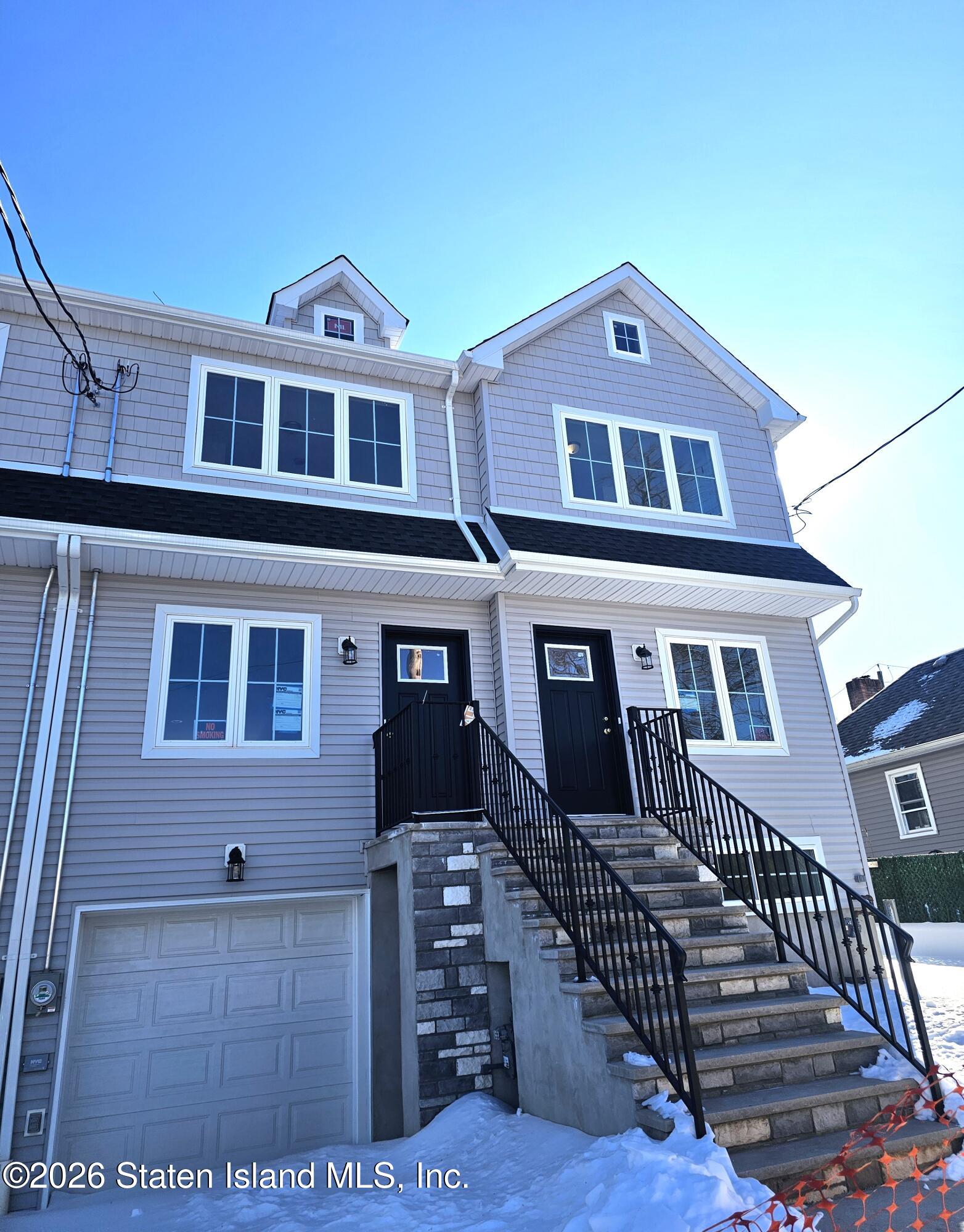 329 Pulaski Ave, Staten Island, NY 10303