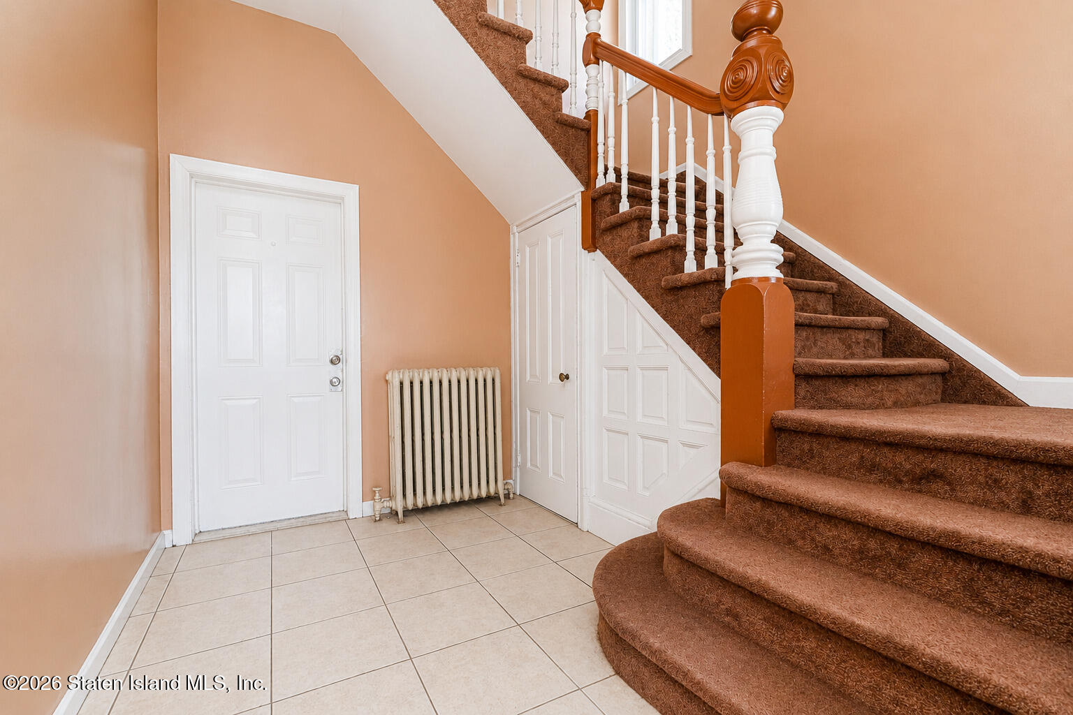 69 Narrows Rd, Staten Island, NY 10305 photo